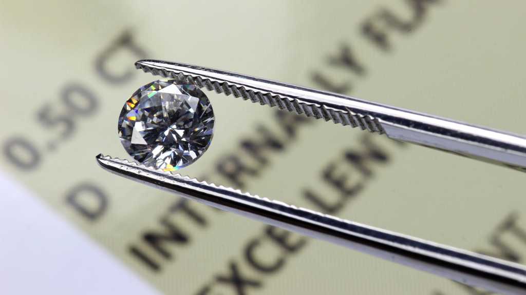 Diamond Buyers near Chicago - Chicago Diamond Buyer